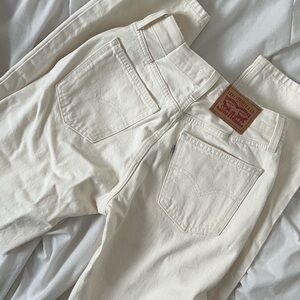 Levi's Off-White Low Pro Straight Jeans